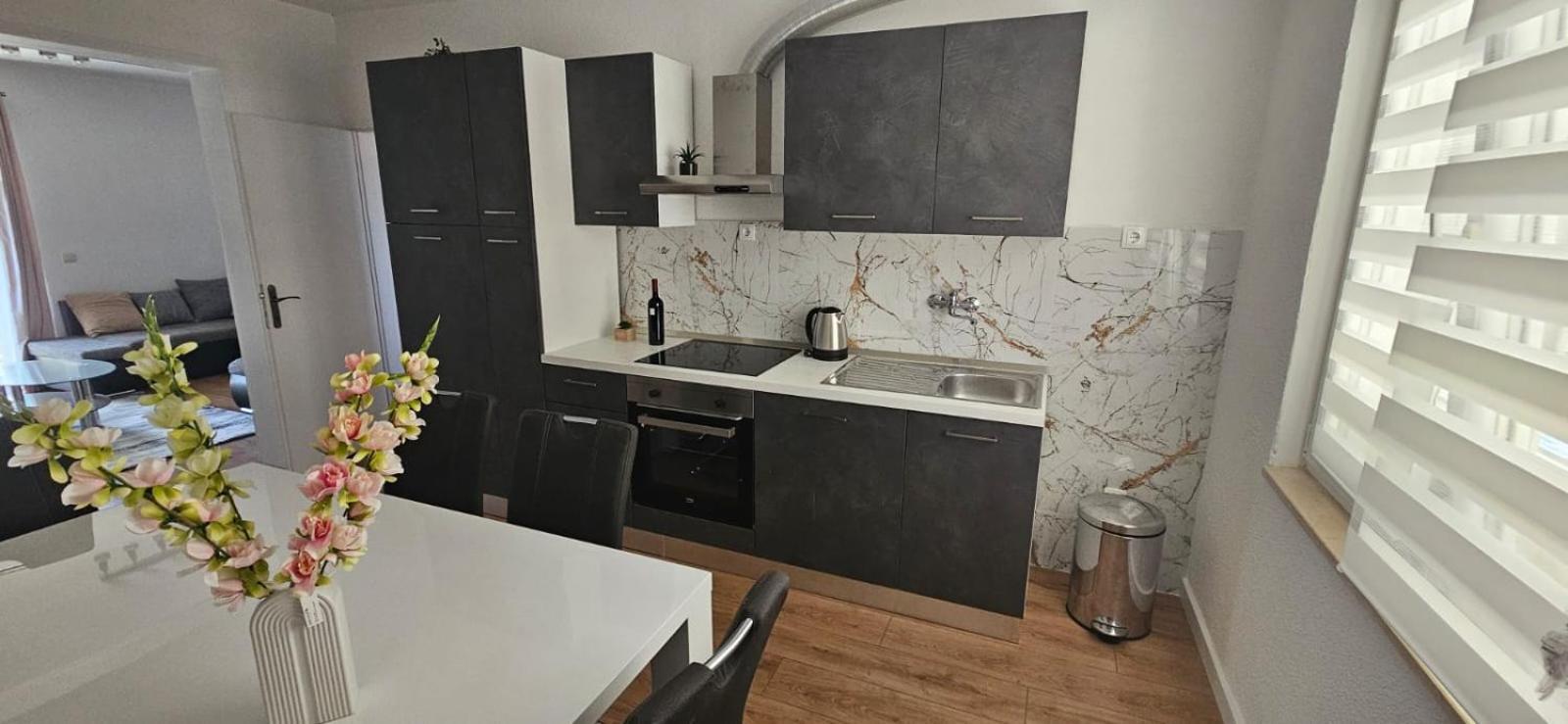 Apartman Mia With Pool1 Split Bagian luar foto