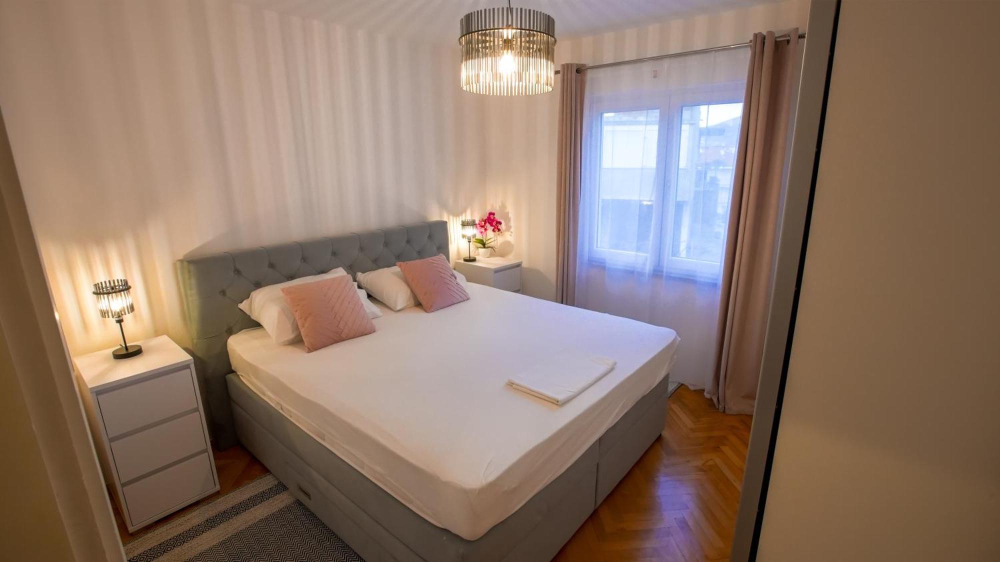 Apartman Mia With Pool1 Split Bagian luar foto