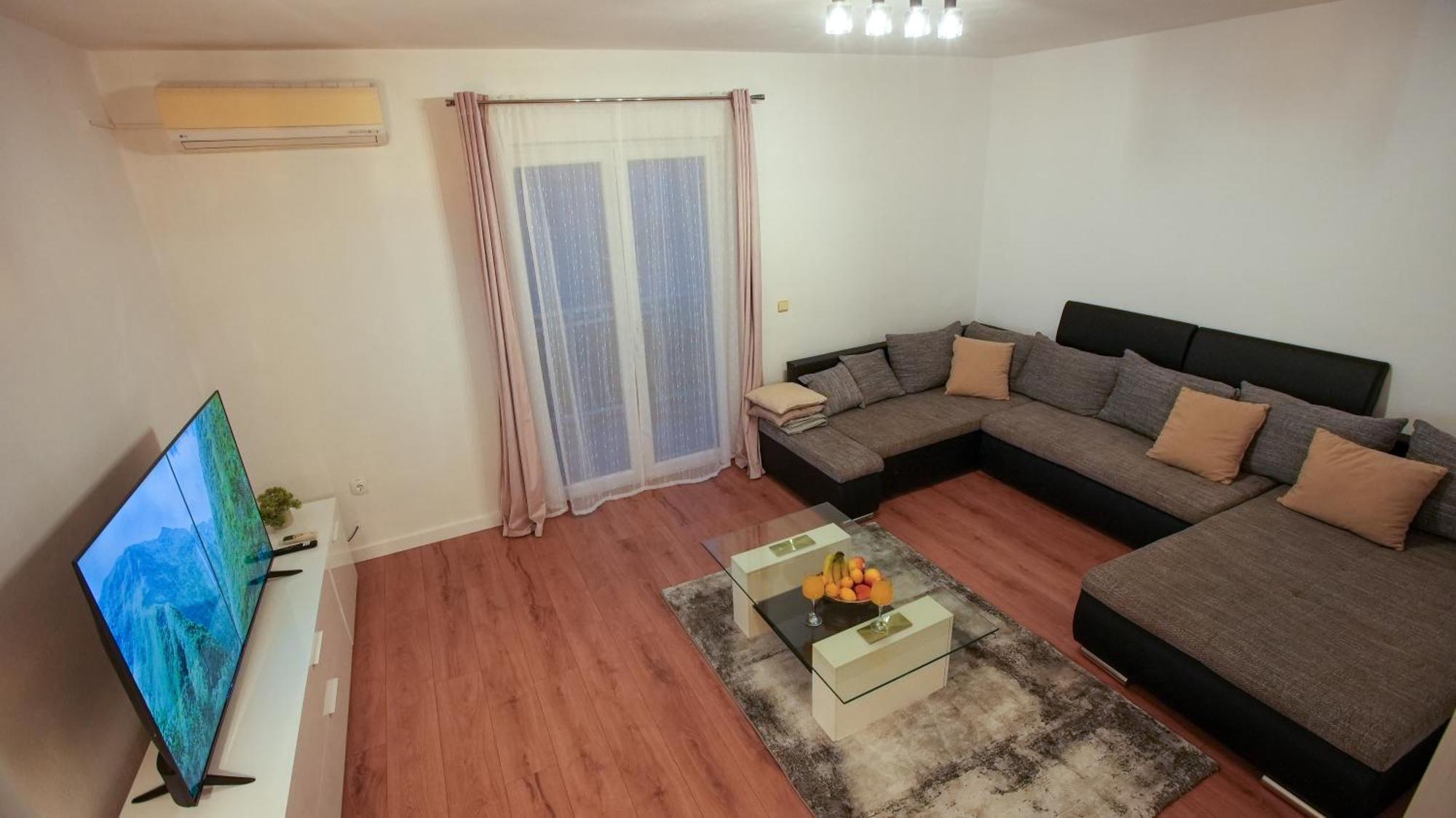 Apartman Mia With Pool1 Split Bagian luar foto