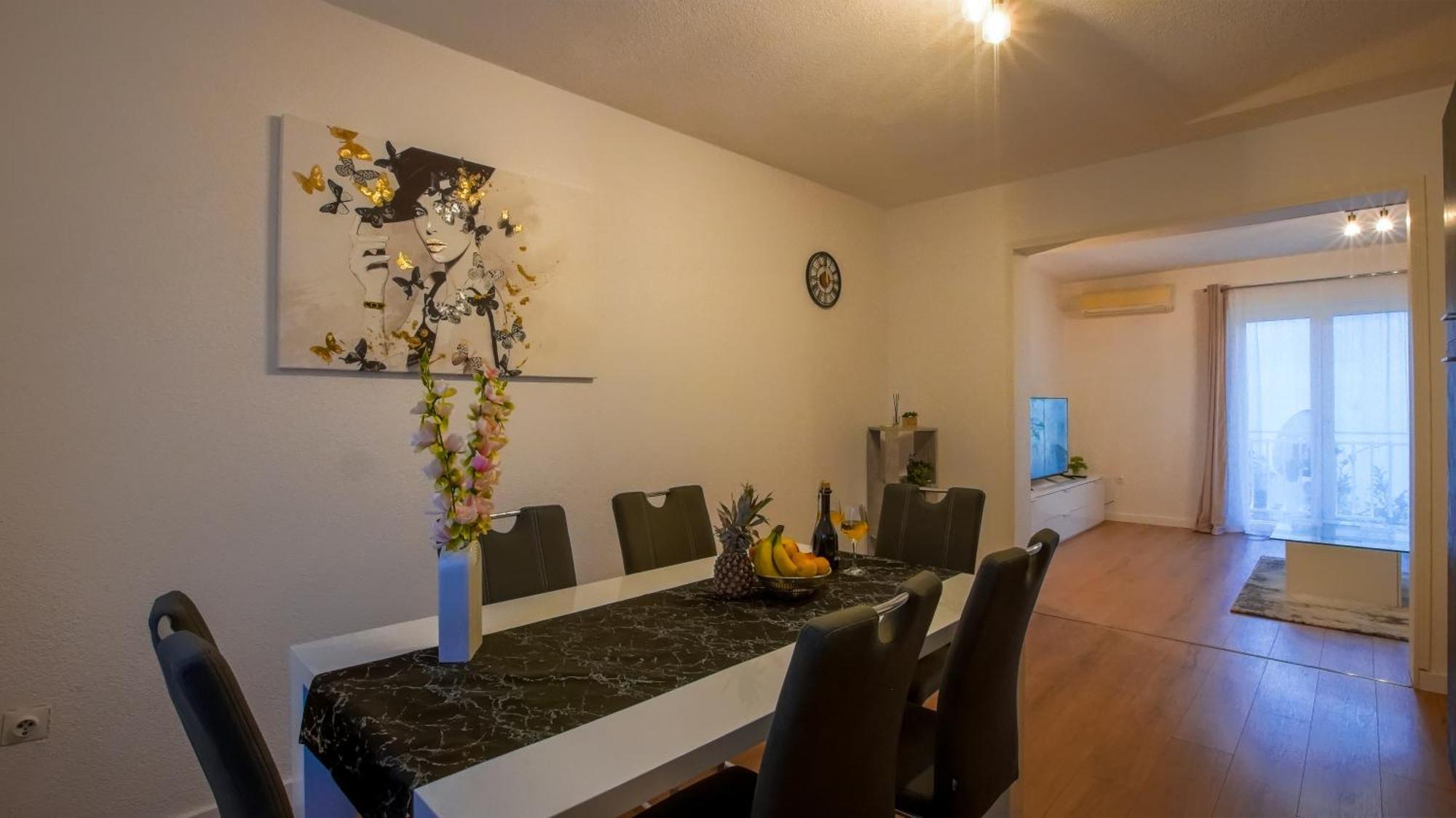 Apartman Mia With Pool1 Split Bagian luar foto